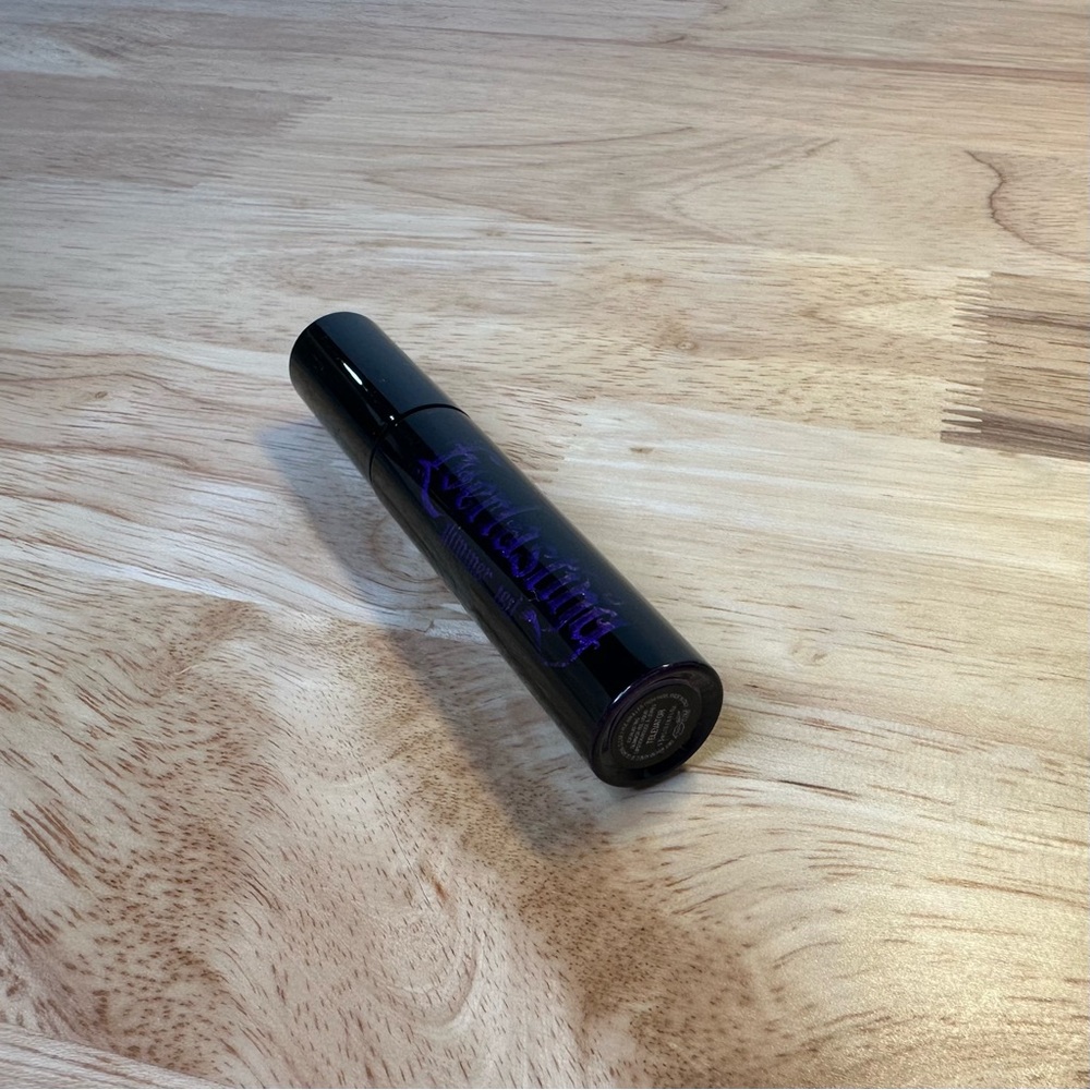 Kat Von D Everlasting Glimmer Veil Liquid Lipstick: Televator